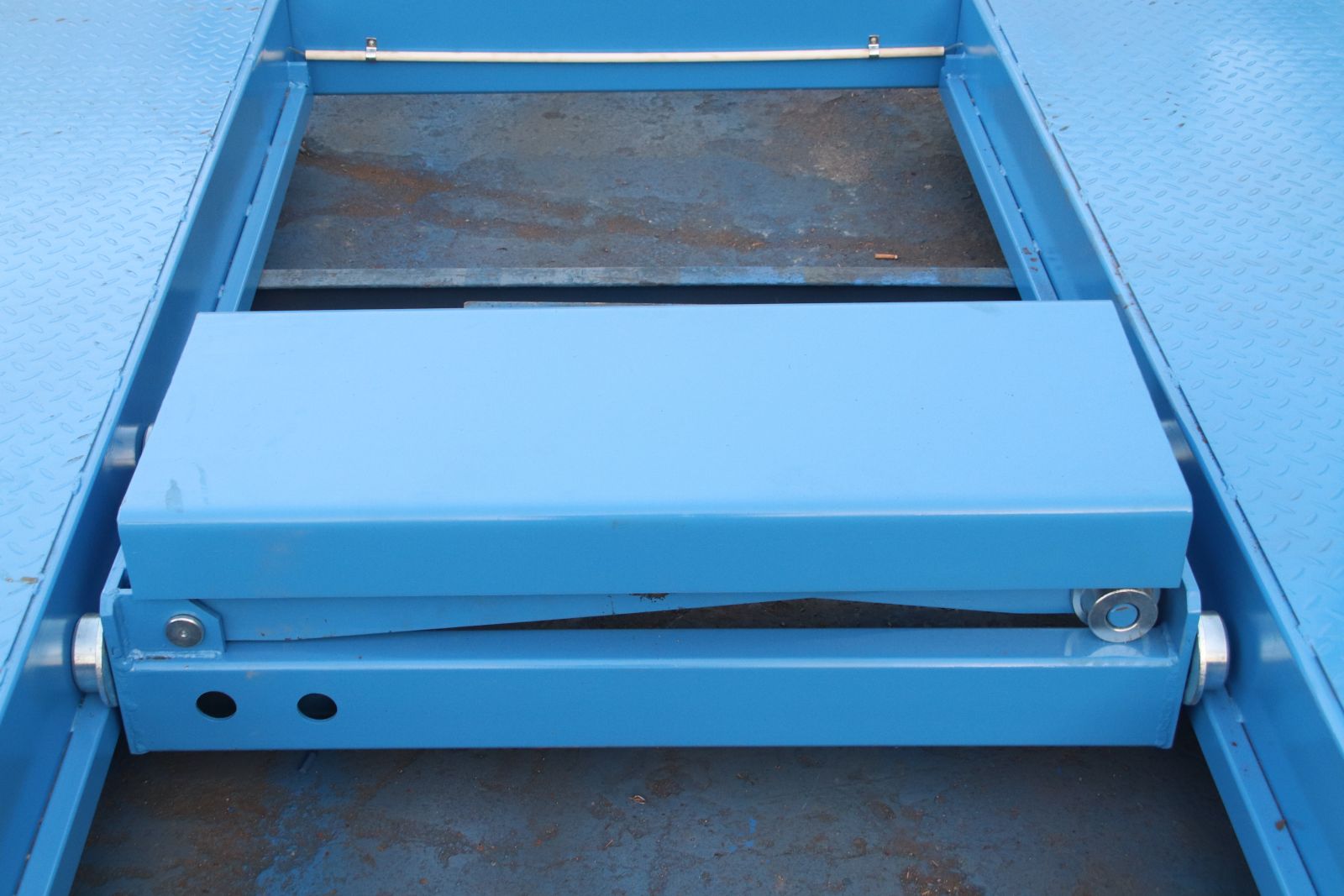 Cầu nâng 4 trụ 10 tấn VIMET FLS10331